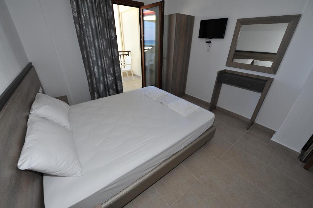 Skentos Apartments Sea View Polychrono Ngoại thất bức ảnh